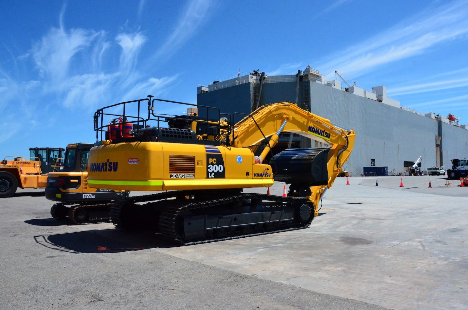 Heavy Machinery & Equipment